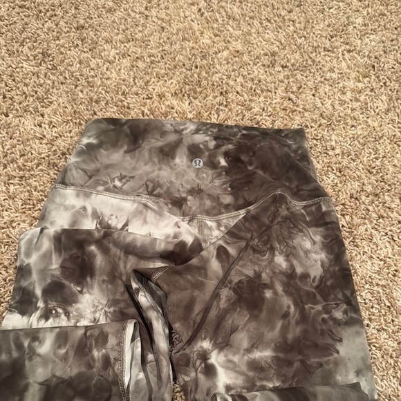 Lululemon Athletica Green Leggings - Picture 4 of 4